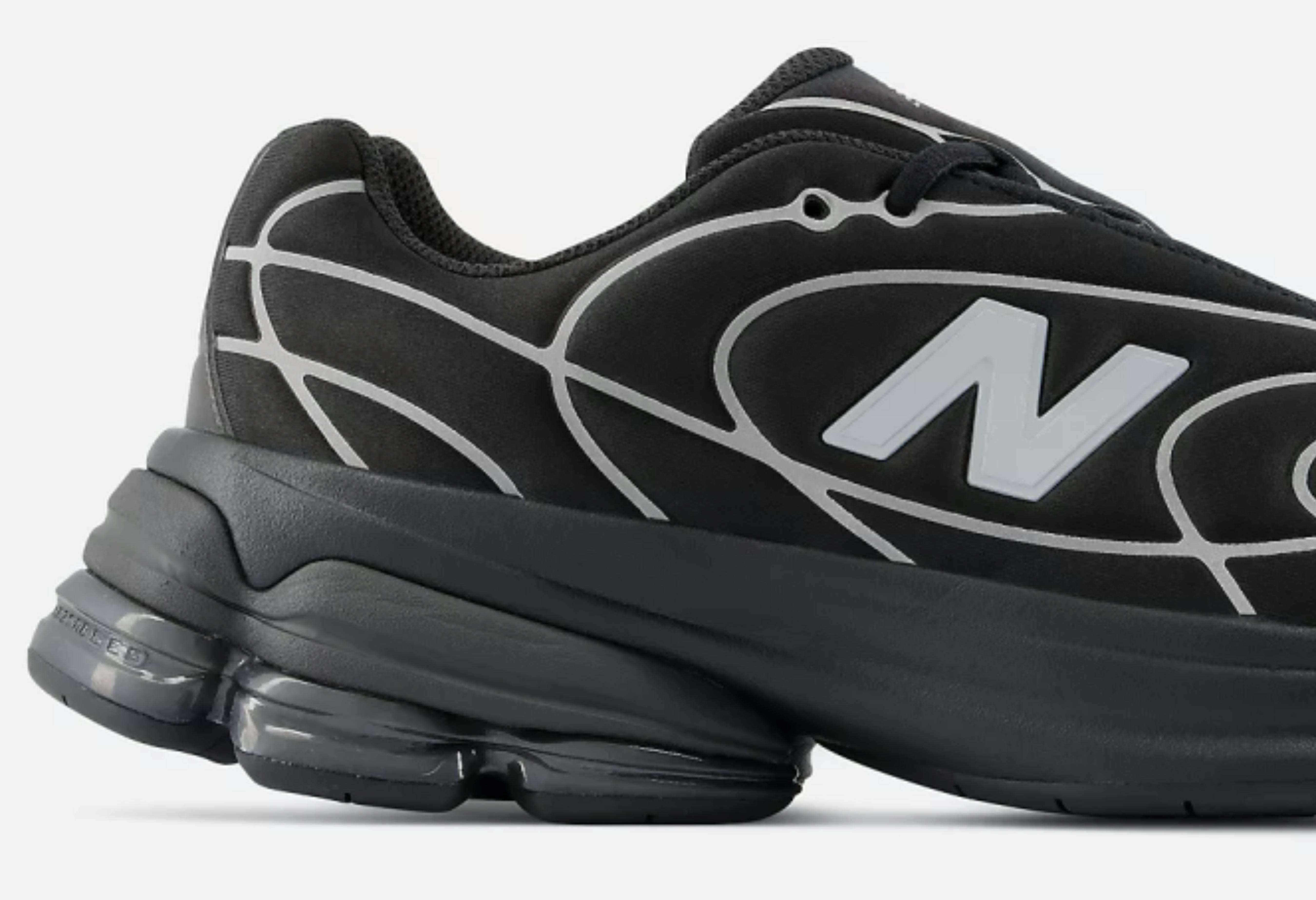 New Balance's Teched Out Dad Shoe Is Pitch Black & Unbothered