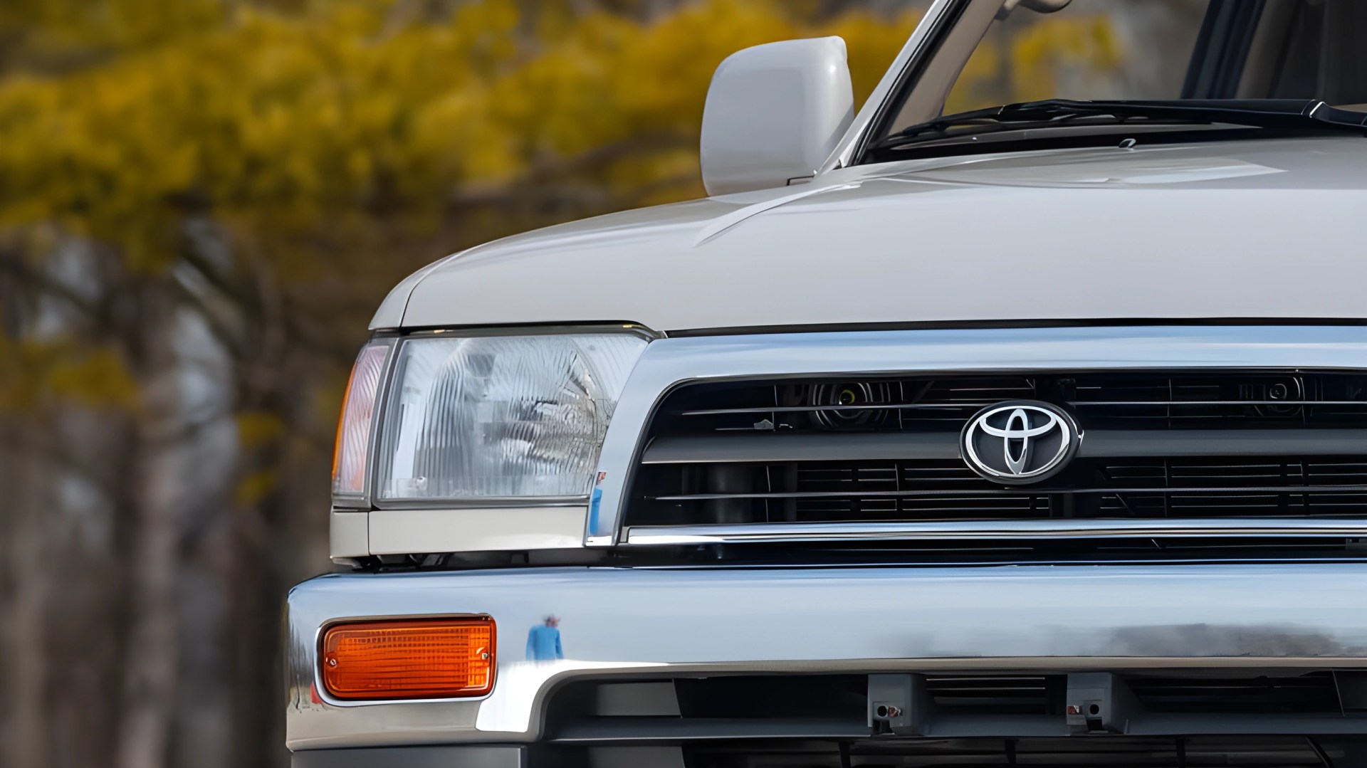 Toyota’s Cult-Favorite ’90s Classic Holds Up, Even Against New 4Runners